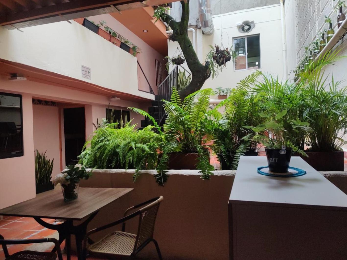 Hostal Casa Primavera ميديلين المظهر الخارجي الصورة