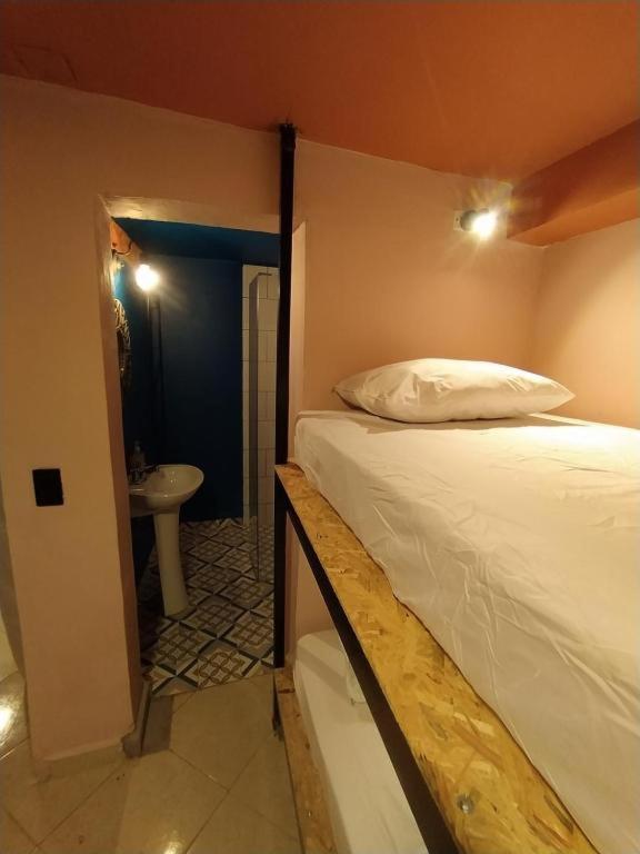 Hostal Casa Primavera ميديلين المظهر الخارجي الصورة